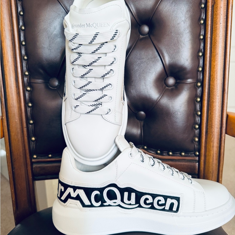 Alexander McQueen White and Black Logo Sneakers - Picture 3 of 5